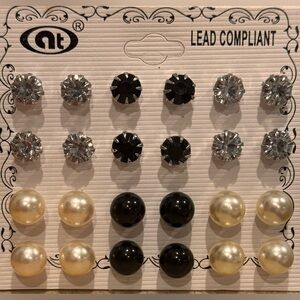Set Of 12 Pairs Silver Tone Stud Rhinestone&Faux Pearl Black & White Earring Set